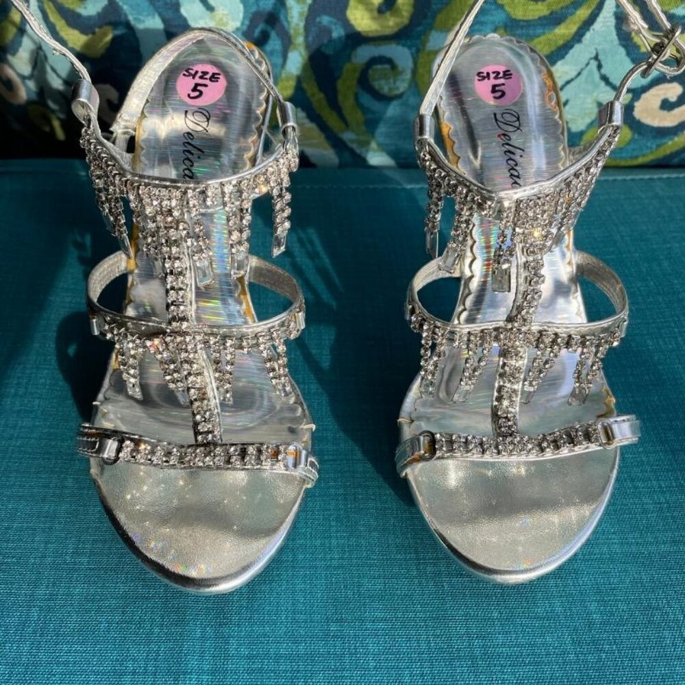 Delicacy Women's Silver Open-Toe Rhinestone Strappy Stiletto High-Heel Sandal Sh